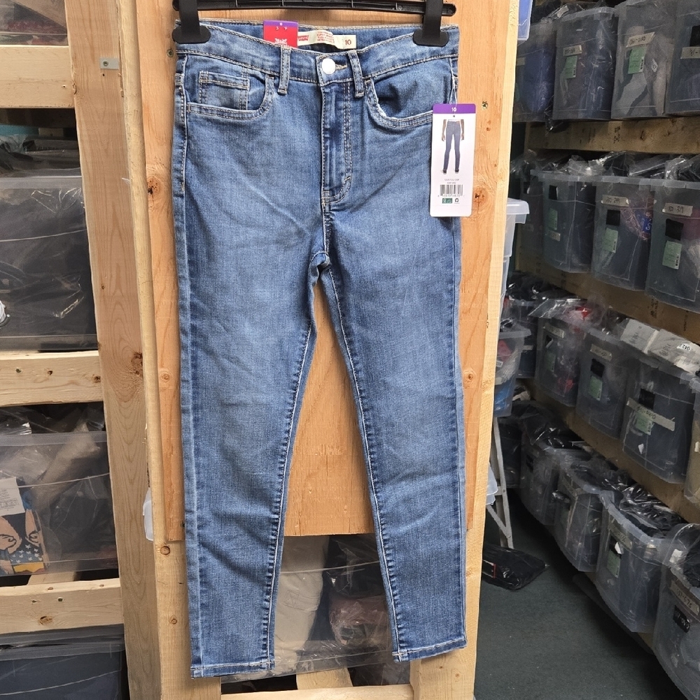 Levi's Size 10 Medium Wash High Rise Super Skinny Jeans